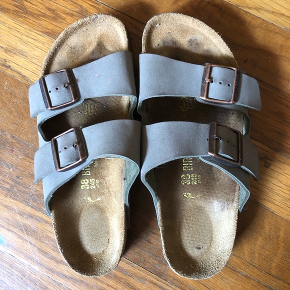 Birkenstock Shoes - Birkenstock Classic Leather Sandals